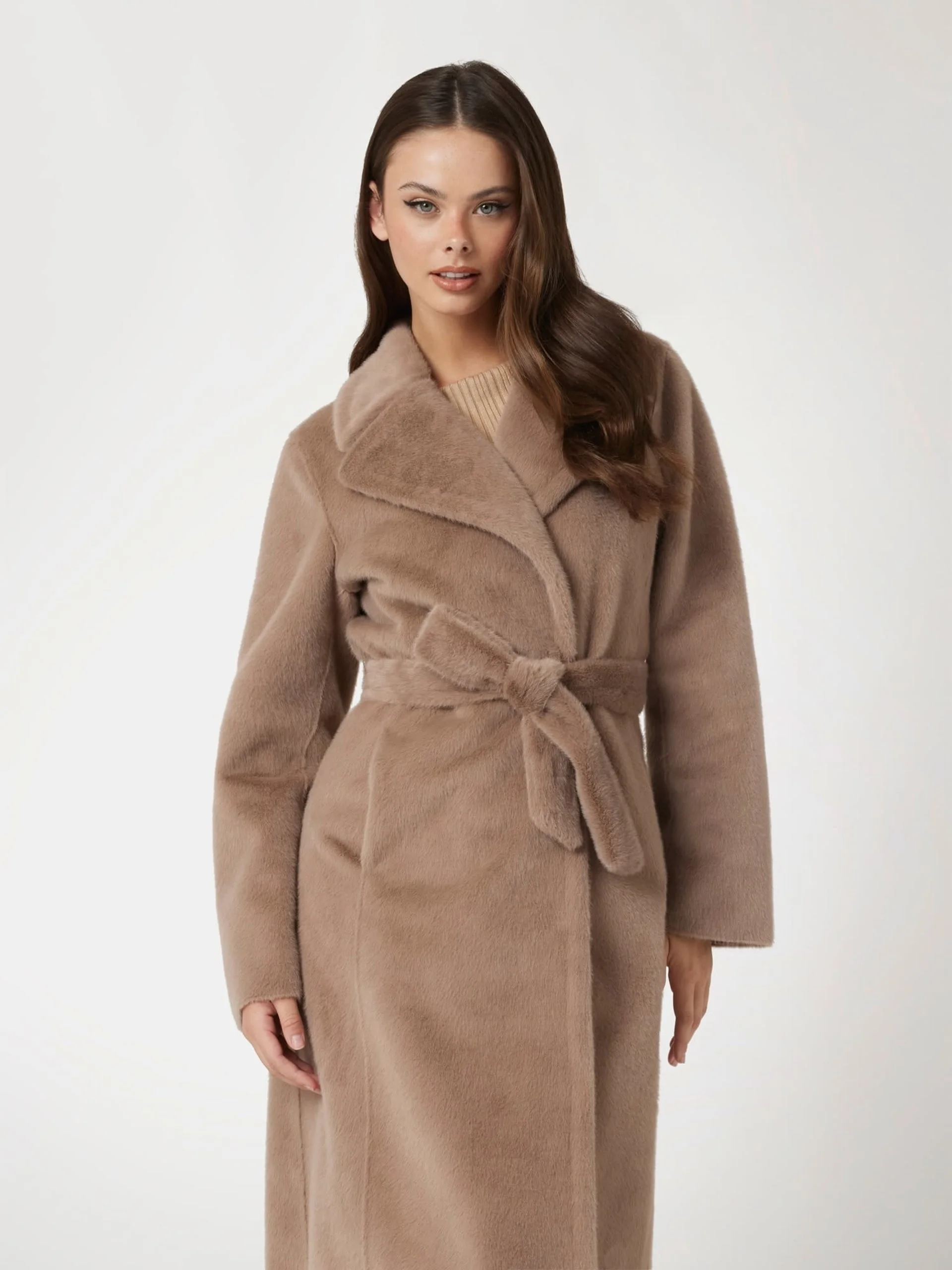 GUESS - ADA LONG FAUX FUR COAT GUESS - ADA LONG FAUX FUR COAT