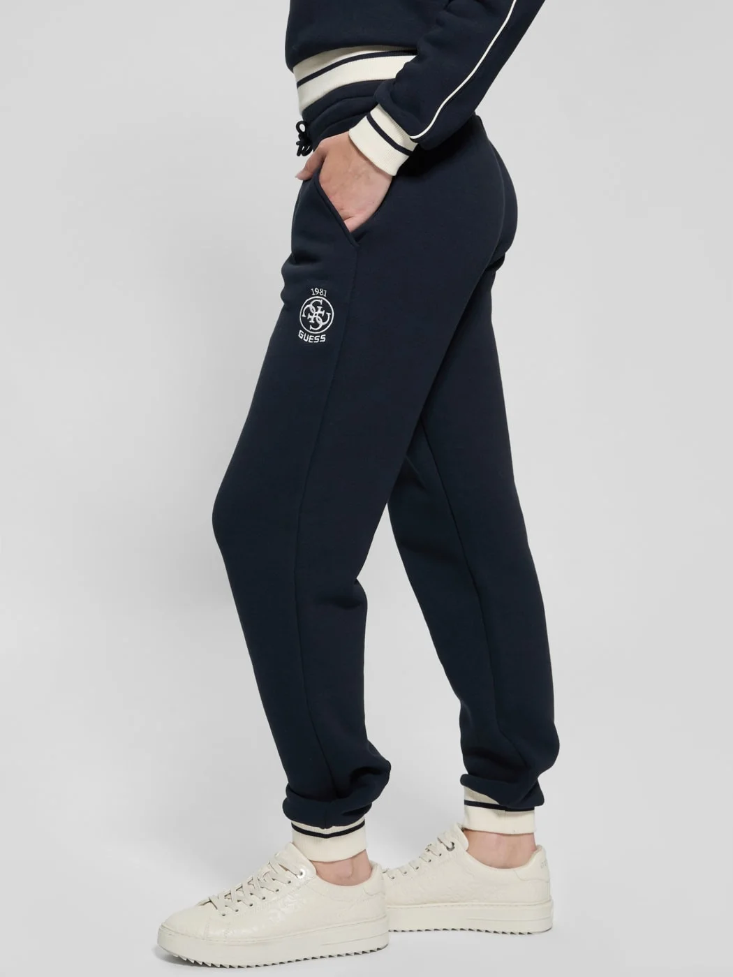 GUESS - NIA JOGGER GUESS - NIA JOGGER