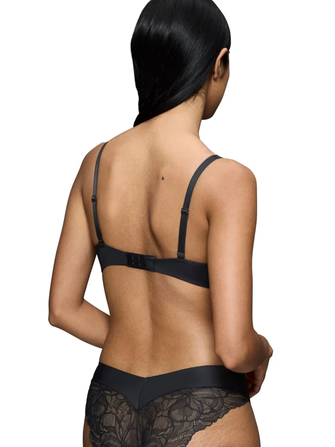 Triumph - Body Make-Up... 2