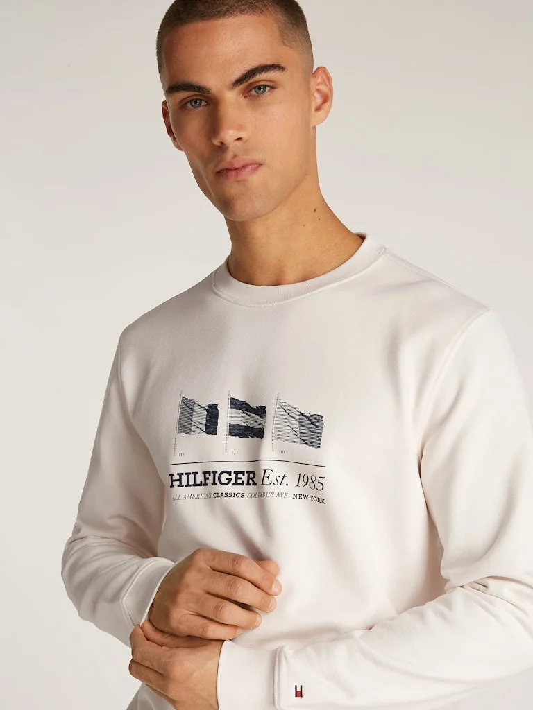 Tommy Hilfiger - HILFIGER FLAGS CREWNECK Tommy Hilfiger - HILFIGER FLAGS CREWNECK