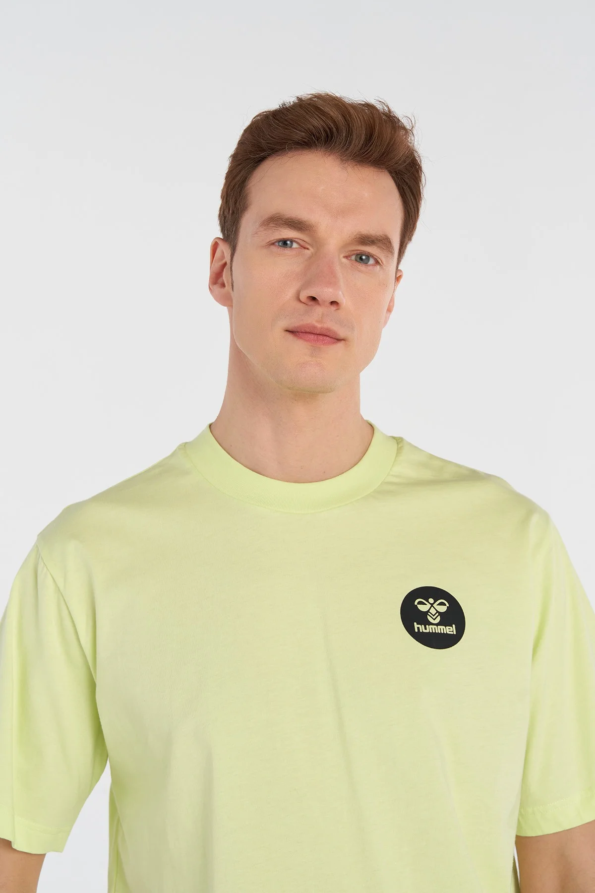 HUMMEL - HMLMATTEO OVERSIZE T-SHIRT S/S HUMMEL - HMLMATTEO OVERSIZE T-SHIRT S/S