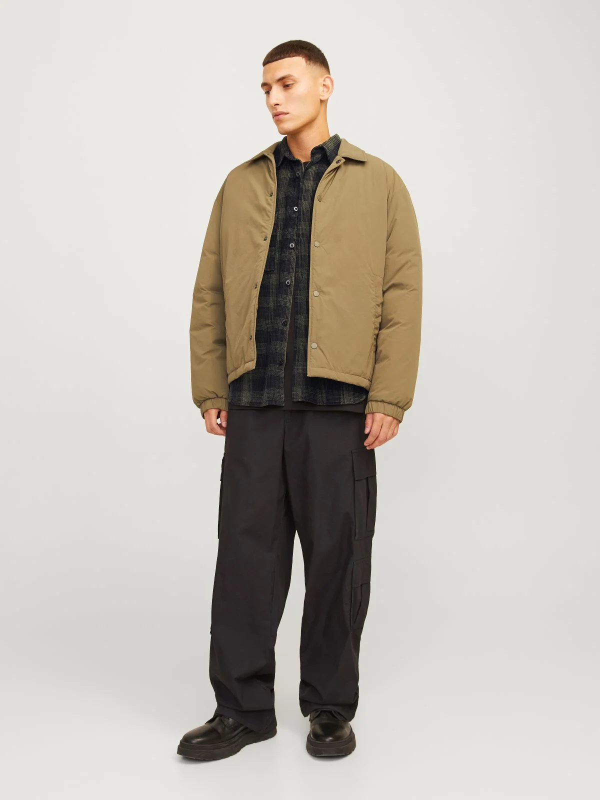 Jack&Jones - JCOTHEO CORDUROY CHECK... Jack&Jones - JCOTHEO CORDUROY CHECK...