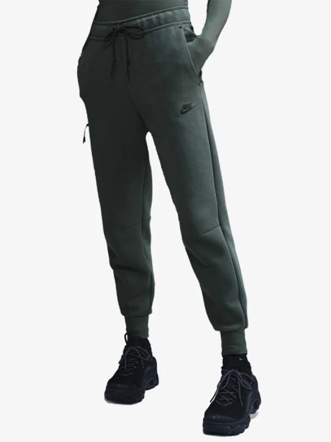 Nike - Sportswear Tech Fleece