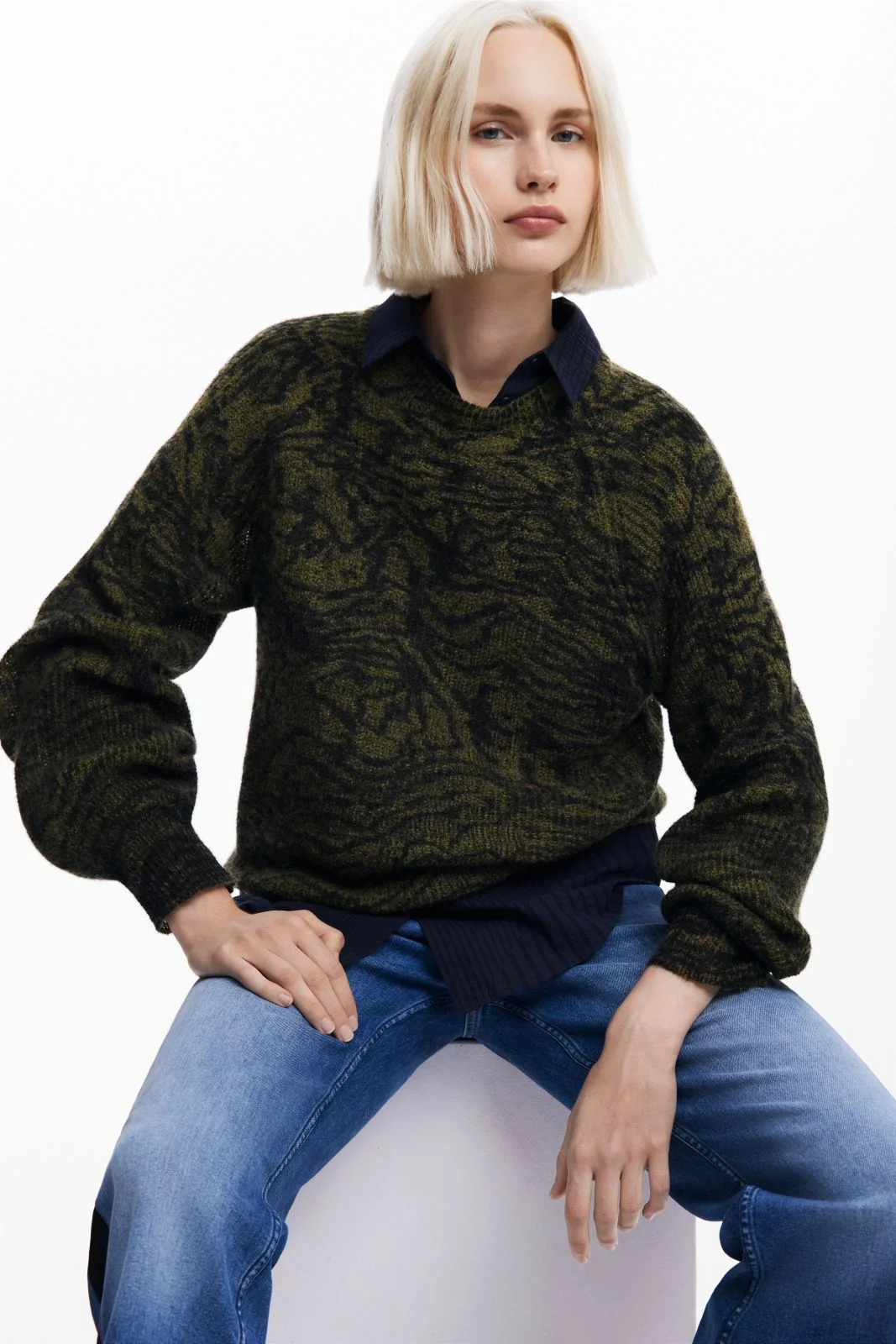 DESIGUAL - ARTY PRINT SWEATER DESIGUAL - ARTY PRINT SWEATER