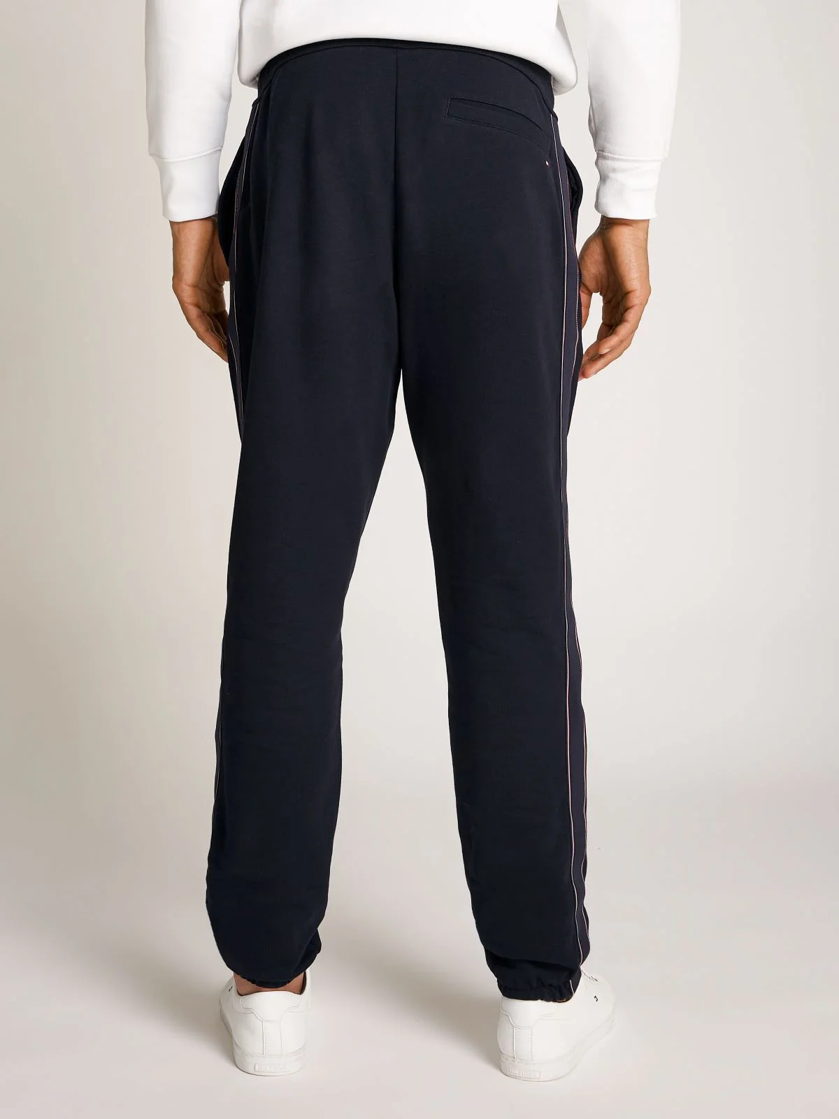 Tommy Hilfiger - GLOBAL STRIPE... Tommy Hilfiger - GLOBAL STRIPE...