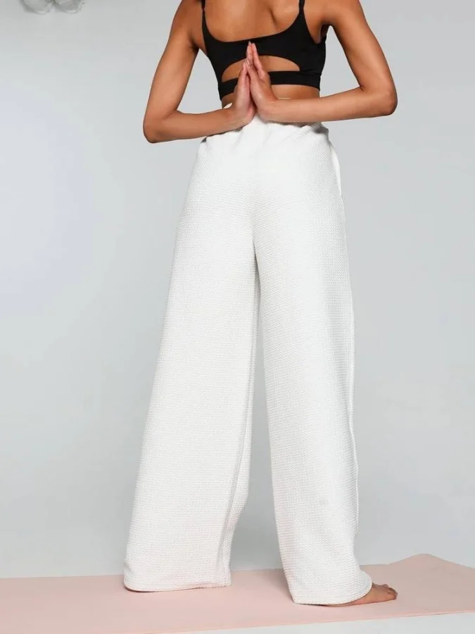 PUMA - Q4 STUDIO TEXTURED... 2