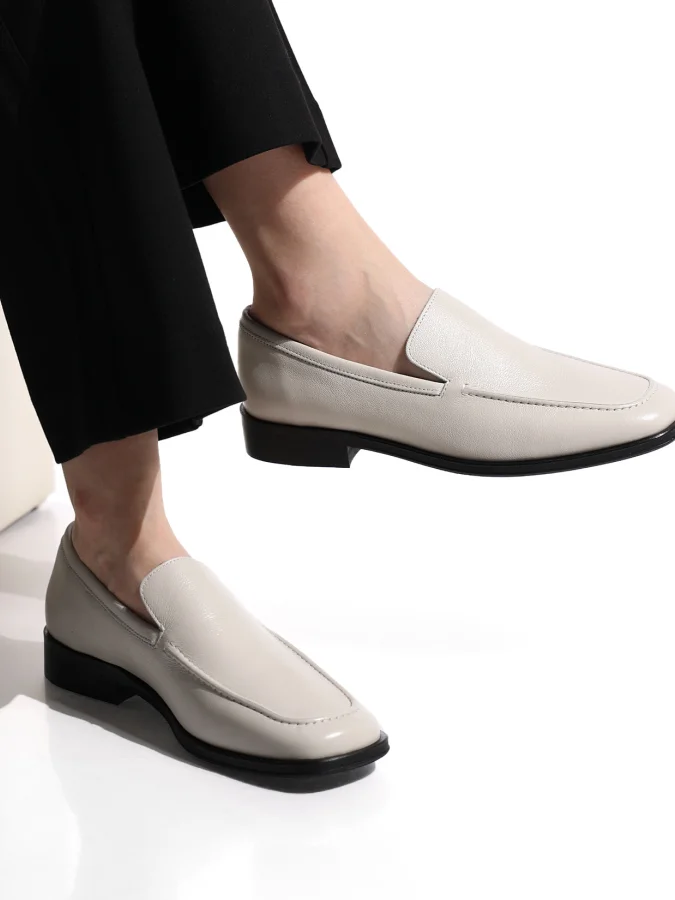 CALVIN KLEIN - FLAT LOAFER... 2