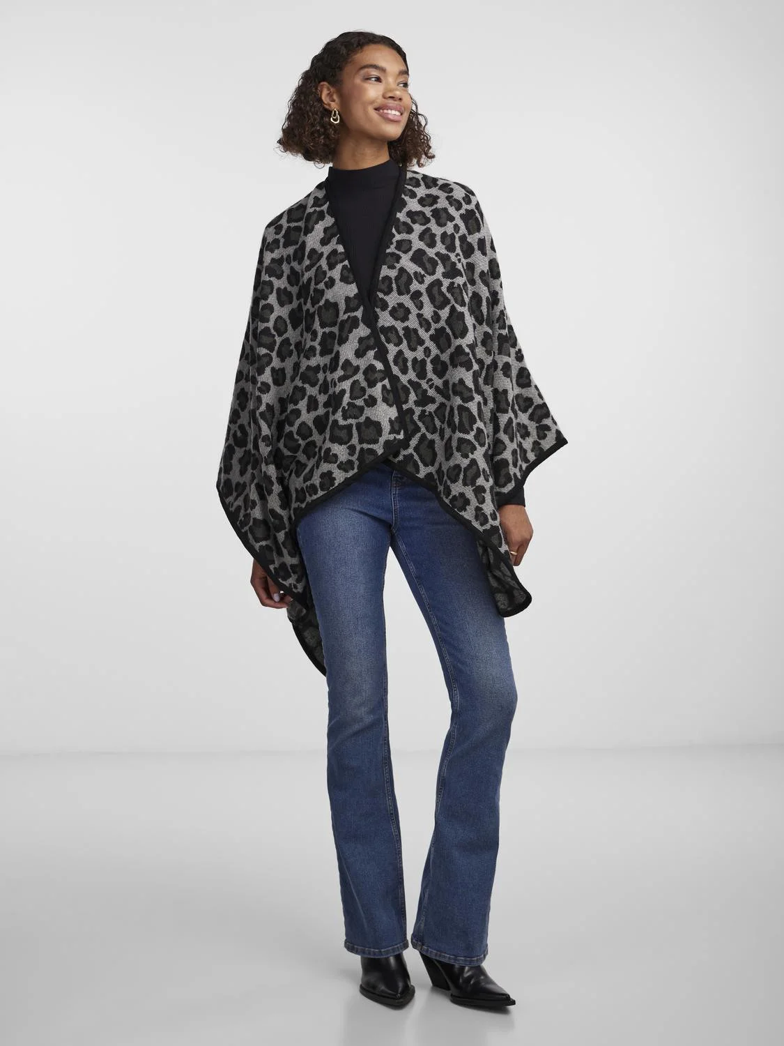 Pieces - PCJESSA PONCHO BC Pieces - PCJESSA PONCHO BC