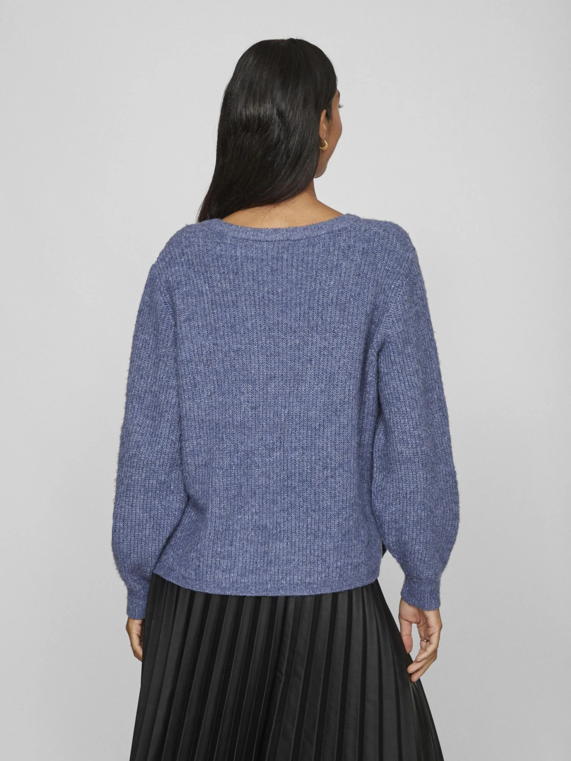 VILA - VIBELUNA V-NECK REV L/S KNIT... VILA - VIBELUNA V-NECK REV L/S KNIT...