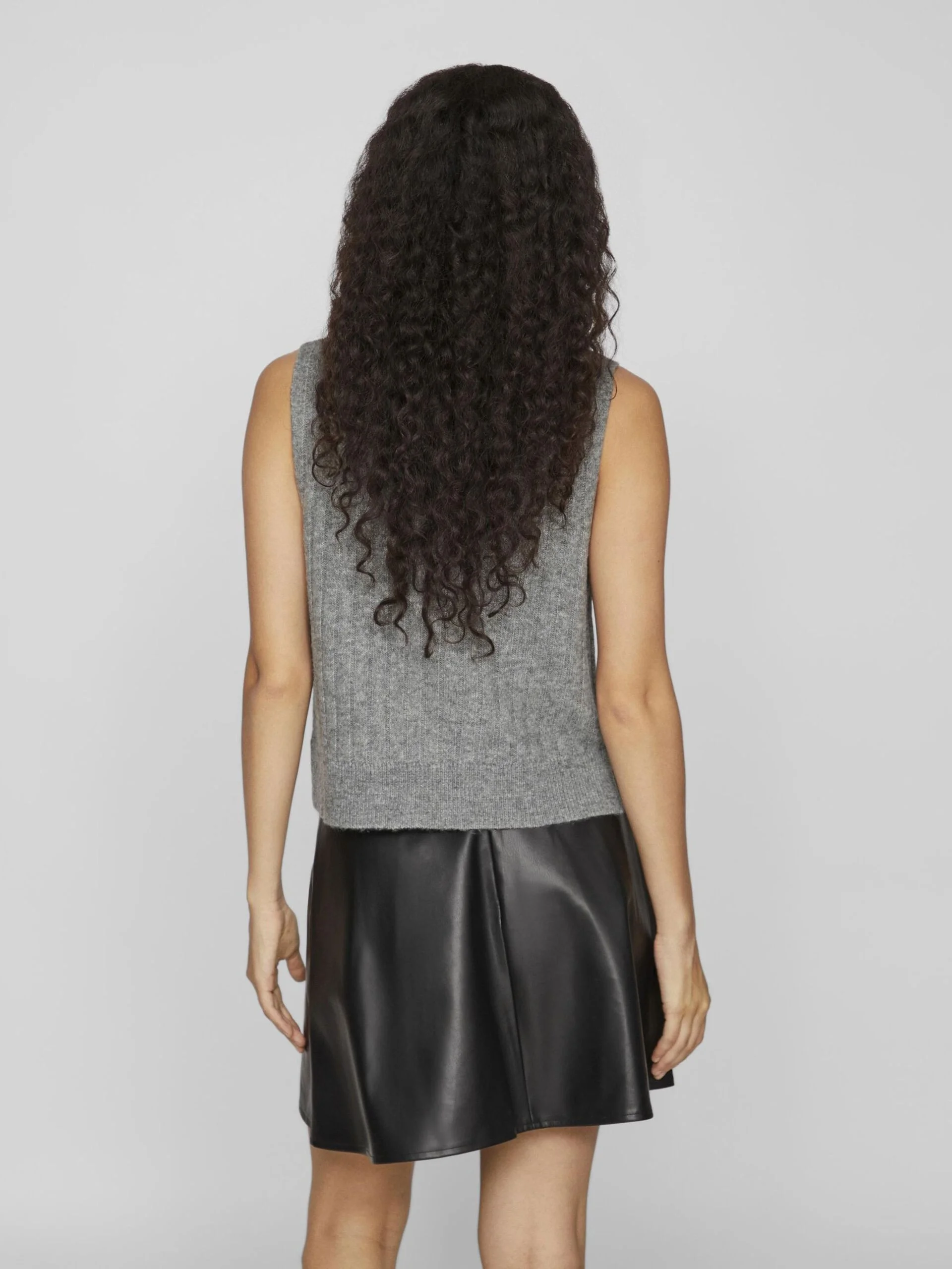 VILA - VIBELUNA HIGH NECK S/L KNIT... VILA - VIBELUNA HIGH NECK S/L KNIT...