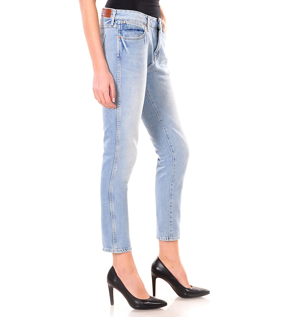 Wrangler - BOYFRIEND Wrangler - BOYFRIEND